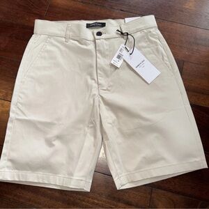 Kenneth Cole Chino Beige Shorts Lightweight Golf 30 Waist NEW $69